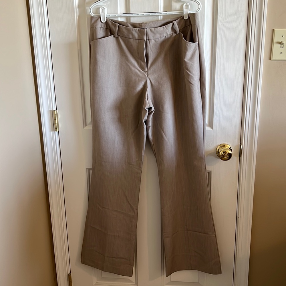 Worthington size 14 light tan dress pants
